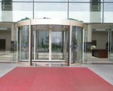 自动平移式与平开式感应门的区别